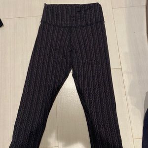 discontinued pattern lulu leggings SIZE 4